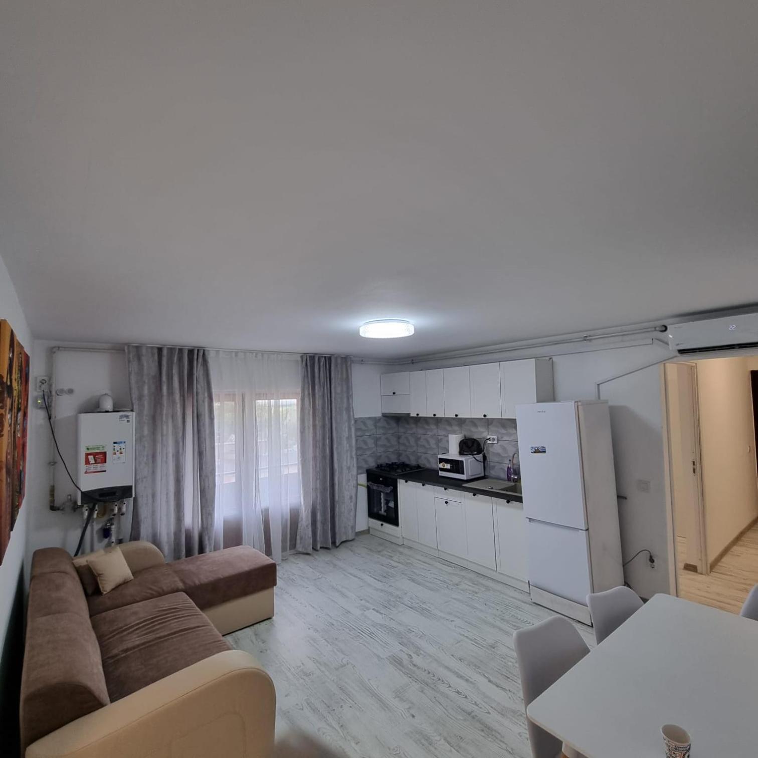 Lovely 2 Bedrooms Flat Cornelia- Central Corabia Luaran gambar